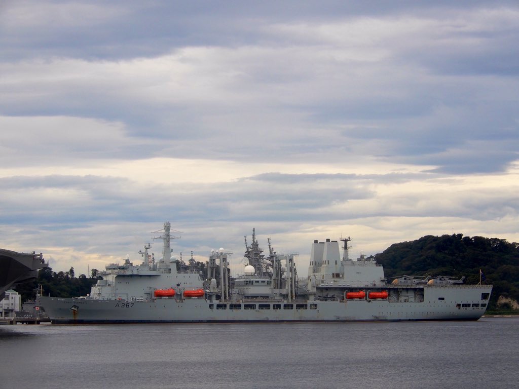yamayuriPhotoS's tweet photo. イギリス海軍 Royal Navy

フォート・ヴィクトリア級補給艦 フォート・ヴィクトリアA387
Fort Victoria class Replenishment oiler 
RFA Fort Victoria

Aug. 22nd, 2021
Yokosuka Port, Kanagawa Pref, JAPAN

#RoyalNavy #FortVictoria #イギリス海軍 #フォート・ヴィクトリア #CSG21 https://t.co/OwmYUqbP1G