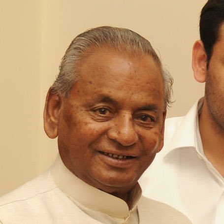 RatneshKBJP's tweet photo. Deeply saddened on hearing the demise of #kalyanSingh Ji. His rich contributions to the Hindu society and the vital role he played for struggle for Ramjanmabhoomi shall keep him immortal forever. Om Shanti 🙏 https://t.co/l3dJ1NOrHU