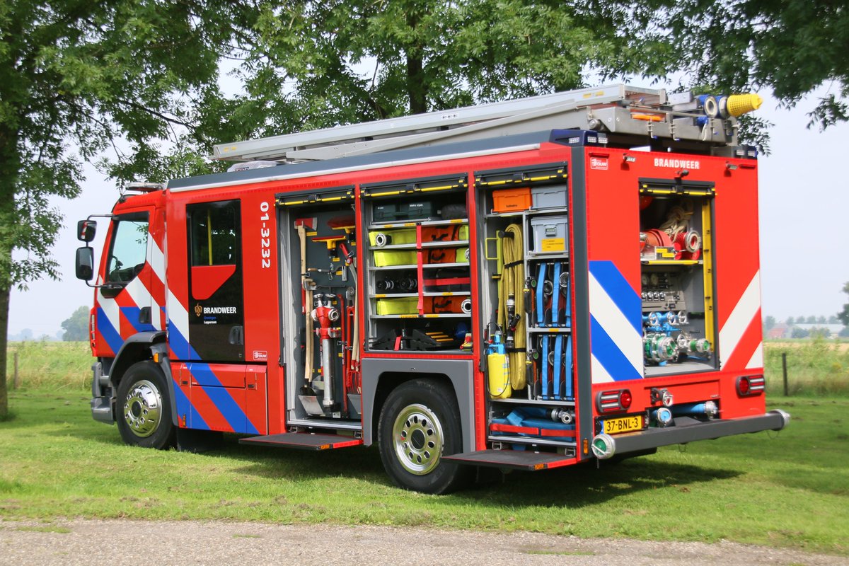 TS 01-3232 van <a href="/BrwLoppersum/">Brandweer Loppersum</a>  2019 Daf LF 310 met opbouw van Touw.  3000 liter watertank.