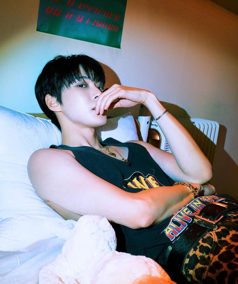 bifernyk's tweet photo. แผงอย่างรัว #ฉันเกิดในรัชกาลผัวพี่โดยอง https://t.co/SUO57Z02Eq
