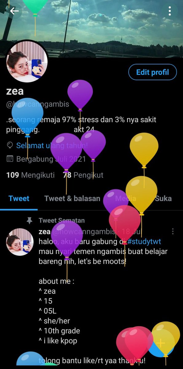 howcanngambis's tweet photo. 22 / 08! 
lucu ada 🎈🎈
🌹♡ https://t.co/R7TmL1cHl2