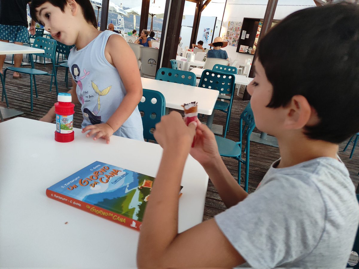 marinamanganaro's tweet photo. Sempre con noi #ungiornodacana #cana #librogame #librogioco #librigame #letture #goodreads #libribambini #books #BooksWorthReading #book #BookTwitter #gamebook #gamebooks @tartaro7 https://t.co/sENeqmdTg2