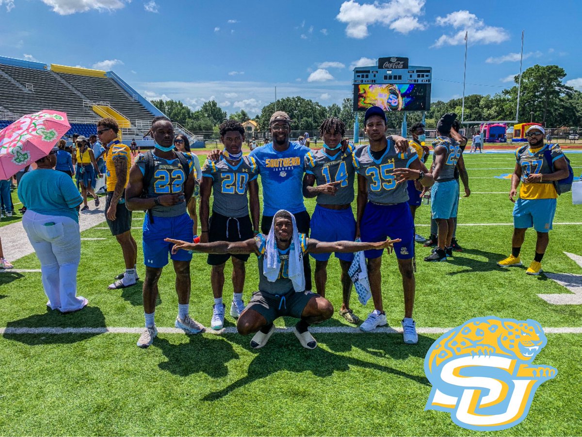 4thQtMentality's tweet image. The doors are opening. The wait wasn’t punishment, it was preparation...
#4thQuarterMentality
🐆💙💛
#WeAreSouthern
#Cornerbacks
