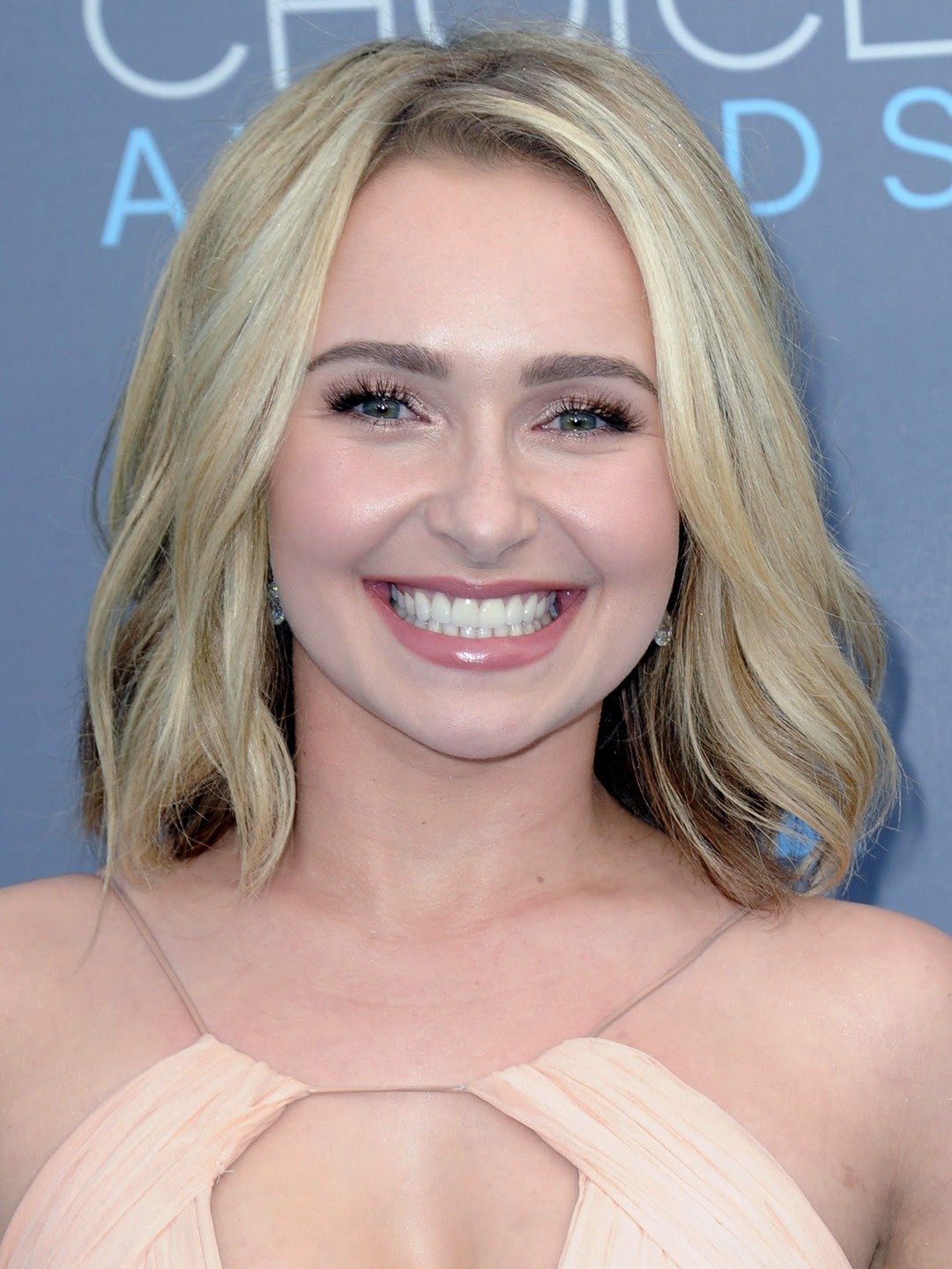 Happy 32nd Birthday, Hayden Panettiere! 