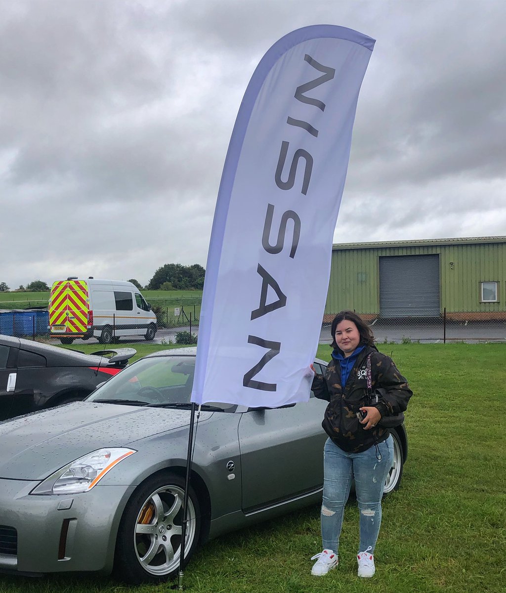 Driven247yt's tweet photo. Flying the flag for Nissan, literally 🎌
•
#nissan #nismo #gtr #350z #370z #youtuber #youtube #car #automotive #hendyperformance #cars #jdm #datsun #micra #skyline @HendyPerform @HendyGroup @Nissan @NissanUK https://t.co/ySQruBojaF