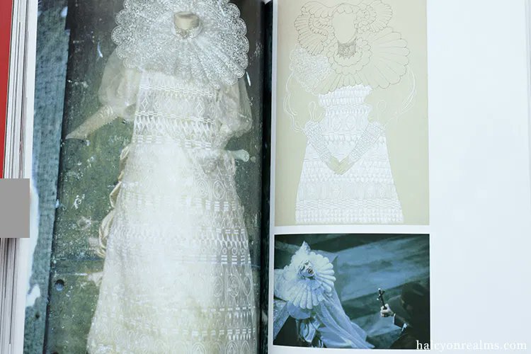 I wish there was an art/making of book for the film, which is a veritable cinematic visual feast that excels in all the disciplines of film-making. 
The costume designs by the eminent Eiko Ishioka are showcased in her retrospective exhibition catalog - https://t.co/4MerJe1IaS 