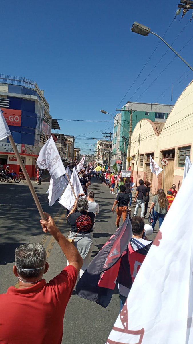 📢🚩Por vacina no braço e comida no prato: PT de Lagoa Dourada grita Fora Bolsonaro! 
Leia em nosso blog👉bit.ly/3D4z5uL
🇧🇷#24jforabolsonaro