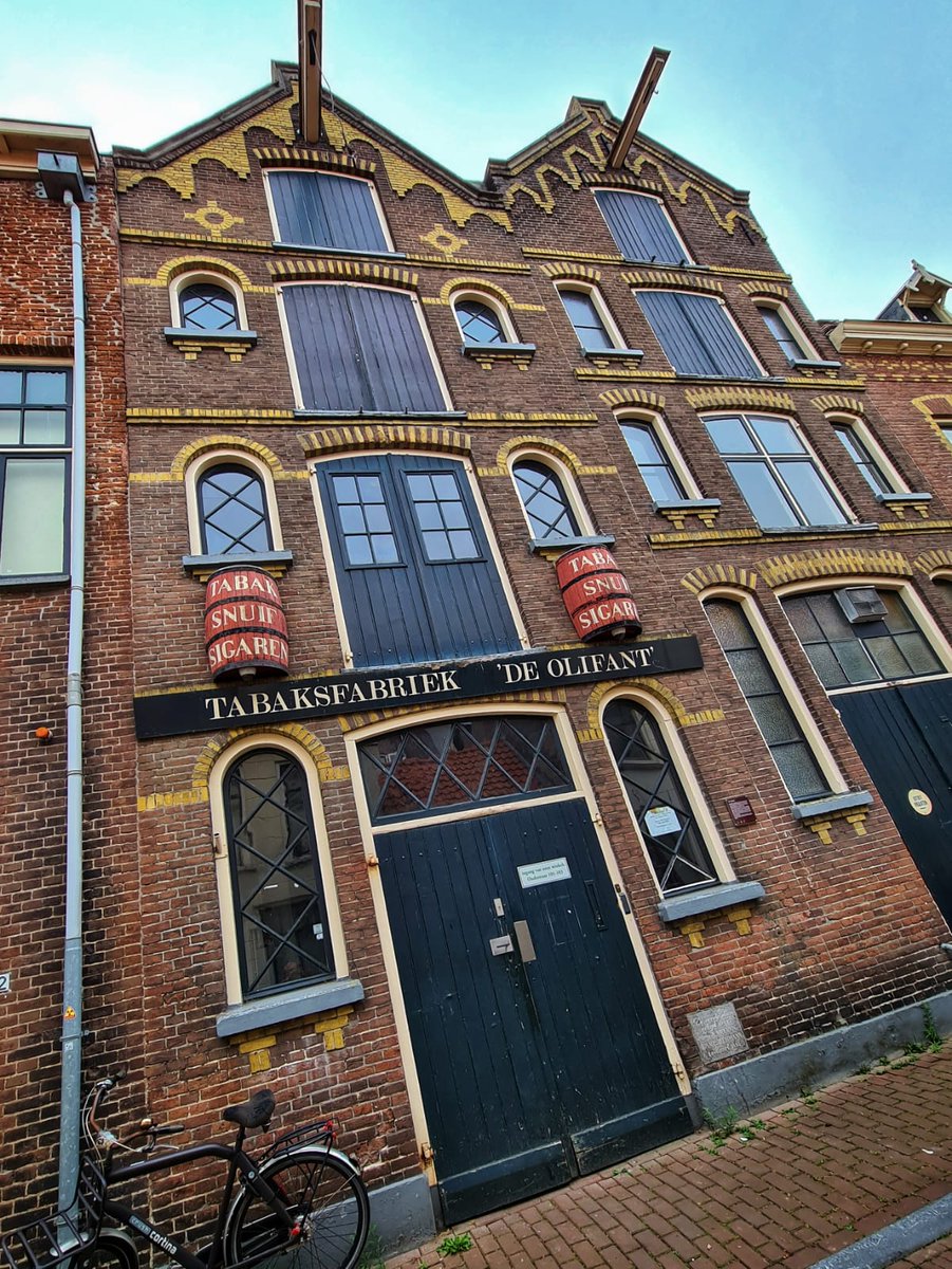 Eén van de deelnemers vandaag aan de 'IJsselsterke Dagtrip Kampen', stuurde me na afloop deze mooie foto's. Ook mee? Zaterdag 25 september gaan we weer op pad. Er zijn nog een aantal plekken. Voor meer info: 60plusendus.nl/ijsselsterke-d… #kampenandbeyond #60plusendus <a href="/EenhoornKampen/">De Eenhoorn</a>