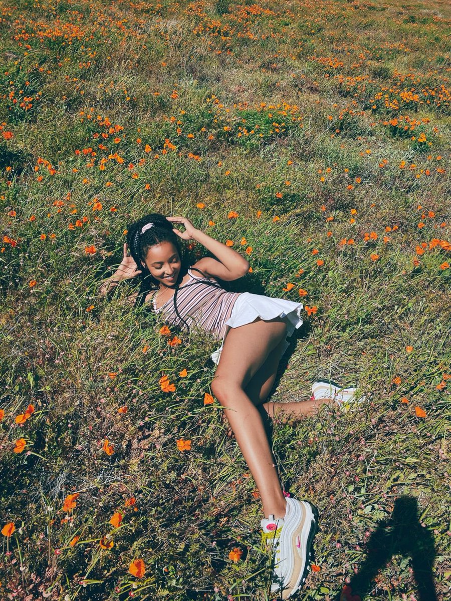 nashedaiIy's tweet photo. the purest soul AKA tinashe https://t.co/MIxzJ4VzpM
