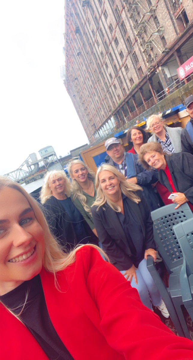 Ammi_Williams's tweet photo. Well that was a surprise… little boat trip on the @prideofsefton1 after Wedding dress shopping with the girls!! 💕 Thanks for having us! Highly recommend! #prideofsefton #sovini https://t.co/aK1HQbByOG