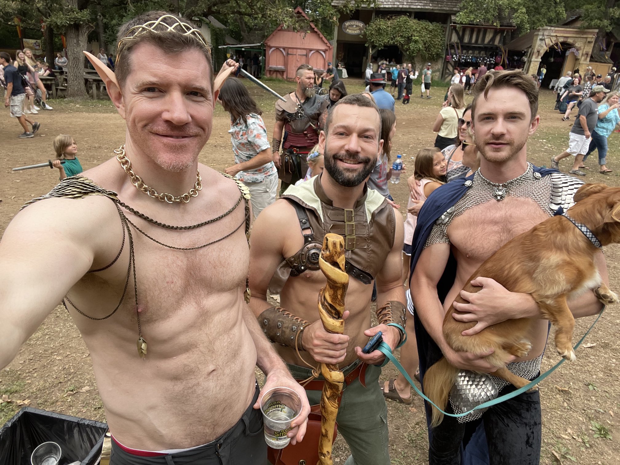 Legrand Wolf on Twitter: "Slutting it up at Minnesota Ren Fest! #