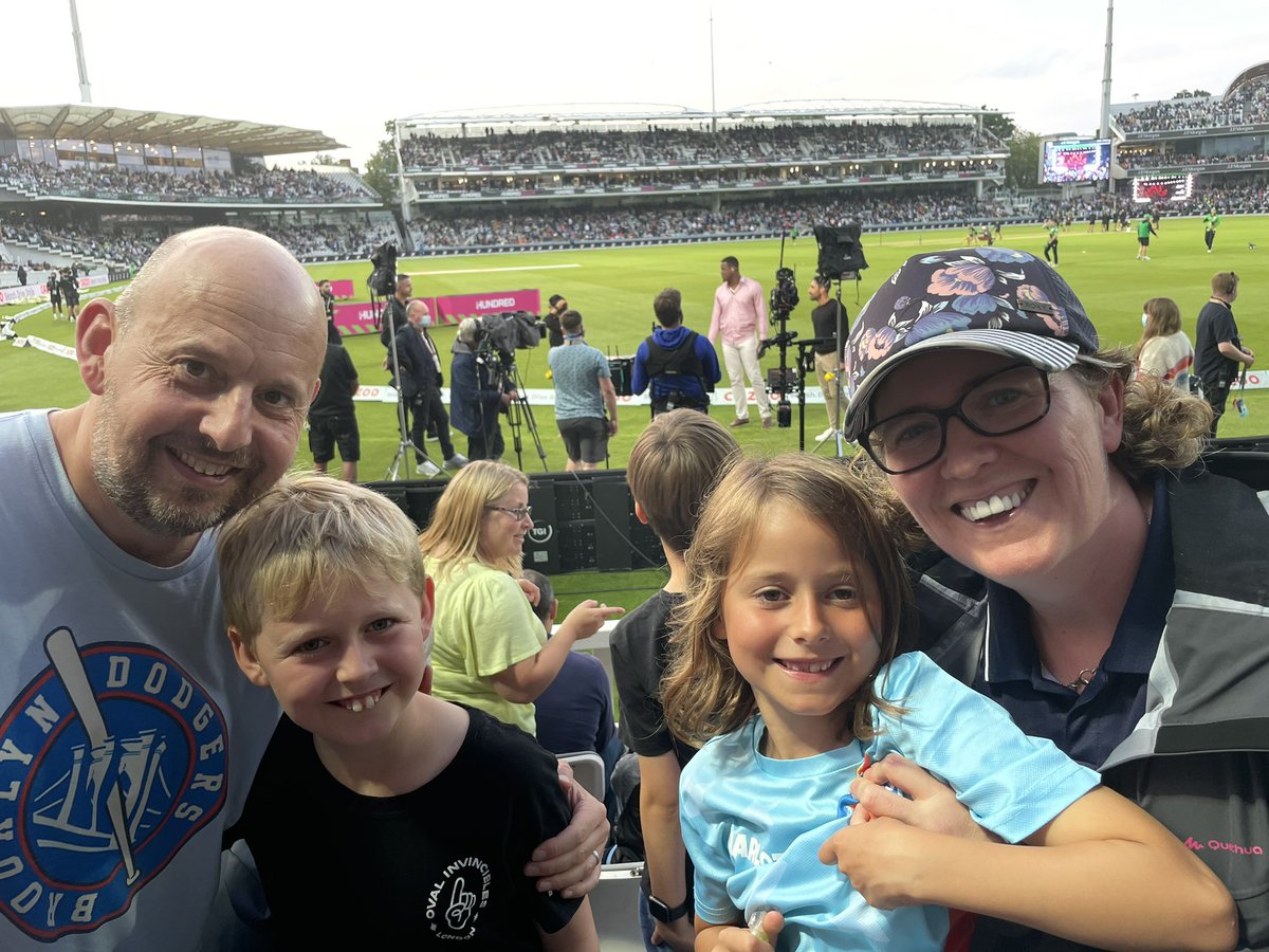 cassiegoodison's tweet photo. Loving the @thehundred final and delighted the rain stayed away. Come on #BirminghamPhoenix! Hoping @margoo grabs a @liaml4893 crowd catch! https://t.co/aCn4G4gWRr