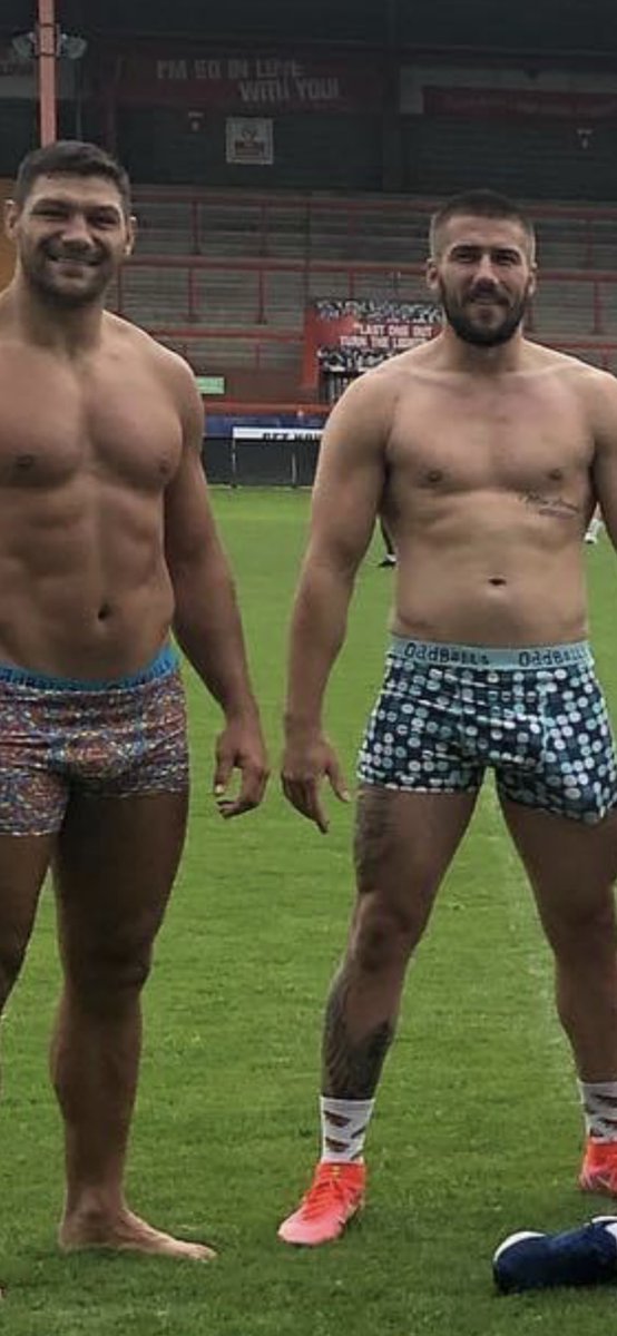 What was Minikin finikin ? Absolute bants of a man. Wants us to call him the girth or the Bant Meister General. Has us in stitches with his not stop shenanigans. #ledge