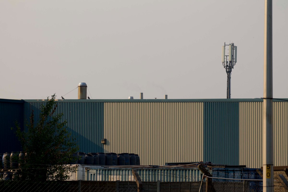 PhotoTjv's tweet photo. Small-Scale Industry
(Ashton-in-Makerfield, Wigan, September 2017)
#photography #landscapephotography #landscape #undustry #industrialestate #ThreeSisters #ThreeSistersIndustrialEstate #AshtonInMakerfield #Wigan https://t.co/yXXuToSy0w