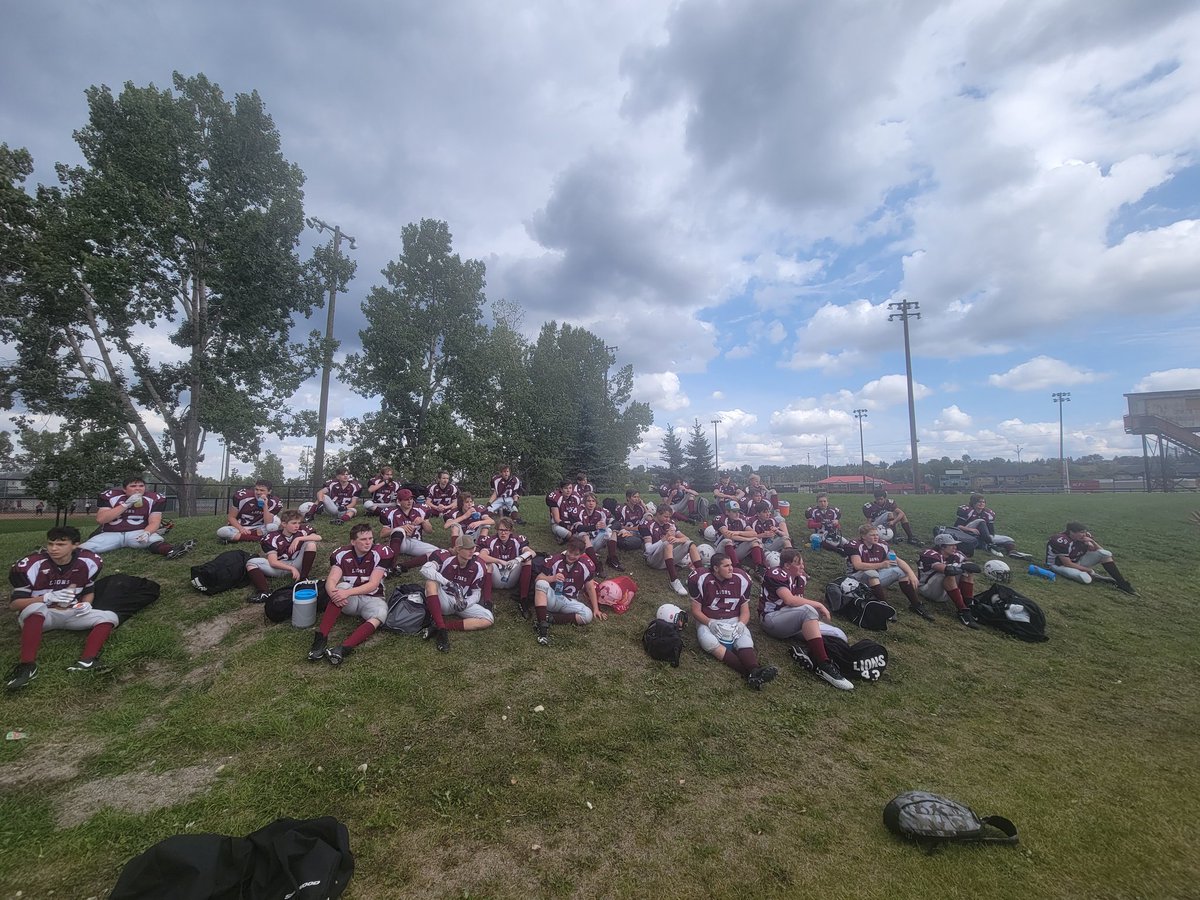 1-0. Bantam Lions enjoying an ice cold Gatorade after a big season opener win. <a href="/LionsCochrane/">Cochrane Lions Football</a>
