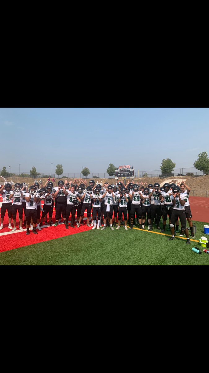 RhinosTbhs's tweet photo. Sweet victory! https://t.co/jS0Zvx8XiO