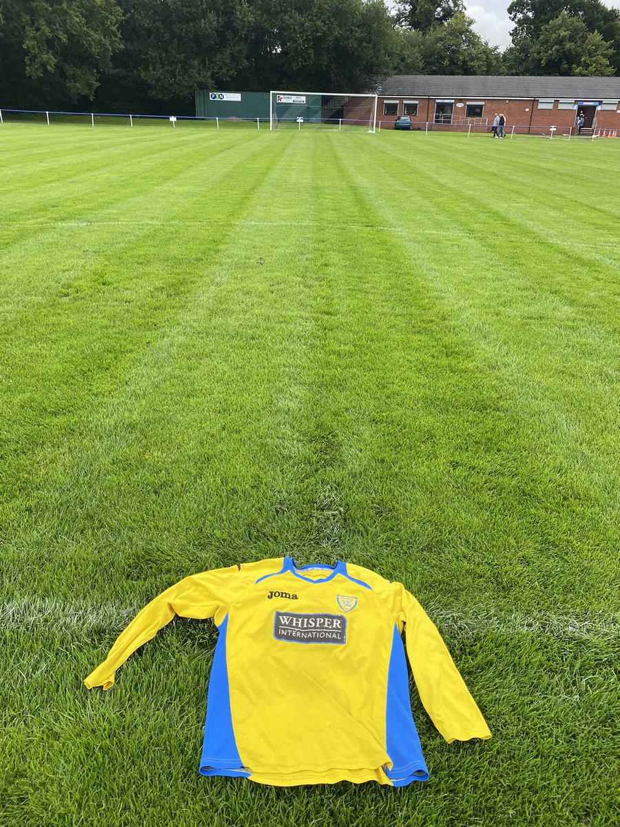 Leigh Athletic FC (@leighathleticfc) on Twitter photo A superb tribute to Kieran Halliwell today. Thank you to <a href="/AFC_MONTON/">AFC MONTON</a> in showing your support 👏🏼
Kie would be laughing at all the attention and love people have shown towards him.
R.I.P. Kie 💙
🟨🟩🟦 A superb tribute to Kieran Halliwell today. Thank you to <a href="/AFC_MONTON/">AFC MONTON</a> in showing your support 👏🏼
Kie would be laughing at all the attention and love people have shown towards him.
R.I.P. Kie 💙
🟨🟩🟦