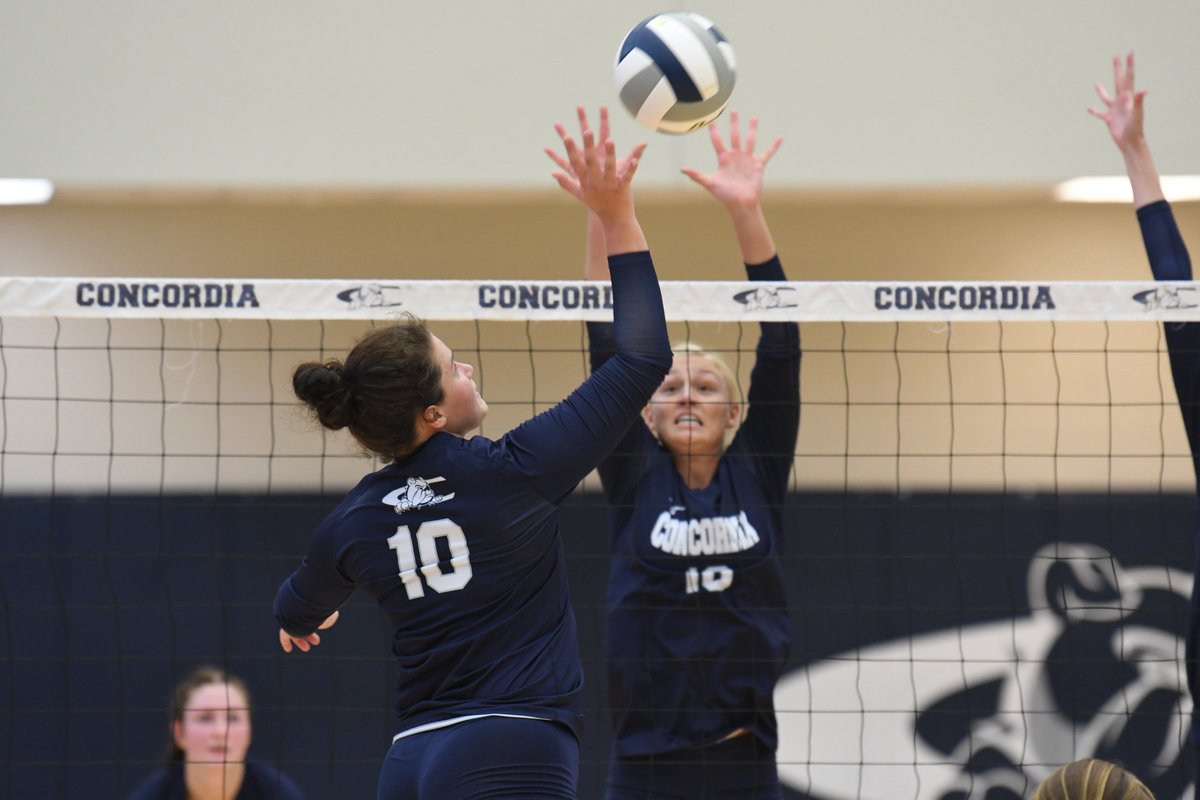 🏐 | <a href="/cunevolleyball/">Concordia Bulldogs Volleyball</a> tuning up before Wednesday's season opener vs. Mount Marty. #ShowYourself