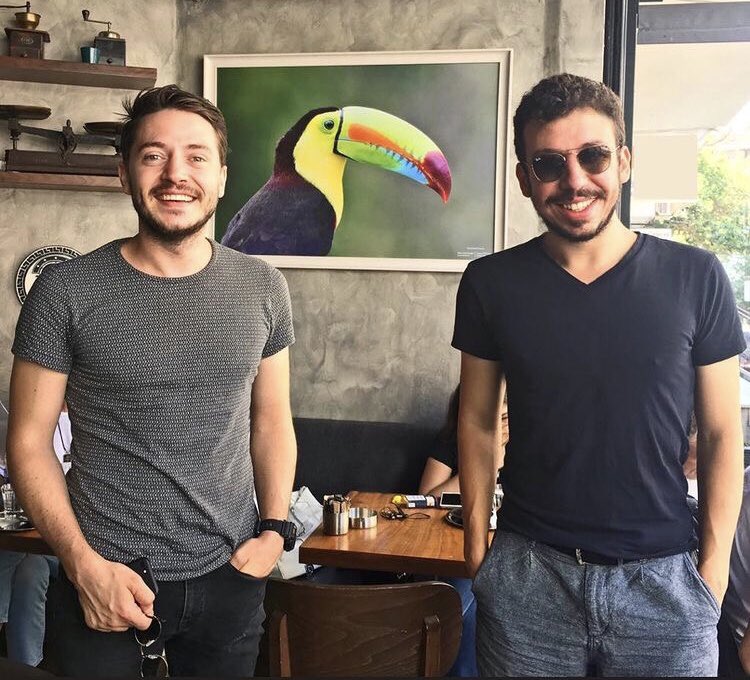 100 bin takipçi bir kuş gözlemcisi için güzel bir sayı. Aşağıda bastırdığım en güzel fotoğraflarımdan olan Gökkuşağı gagalı Tukan fotoğrafımı birinize hediye etmek isterim. Bu gönderiyi RT edip öğrendiğiniz beş kuşu yoruma eklemeniz yeterli. 48 saat içinde çekiliş yapacağım. 😘😊