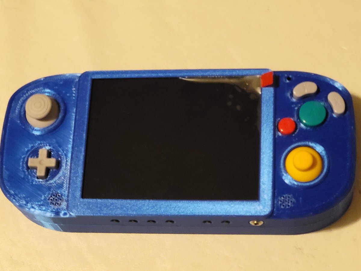 4LayerTech's tweet image. A recent G-Wii build by BitBuilt member Cyframe. It's one of the first Wii portables built using our new modular boards. If you have a project you made using our boards, don't forget to tag us so we can share it!