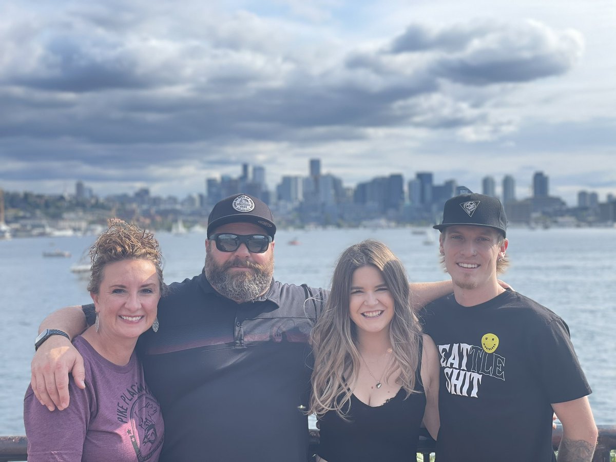My parents came to visit us and it has been so much fun so far ❤️