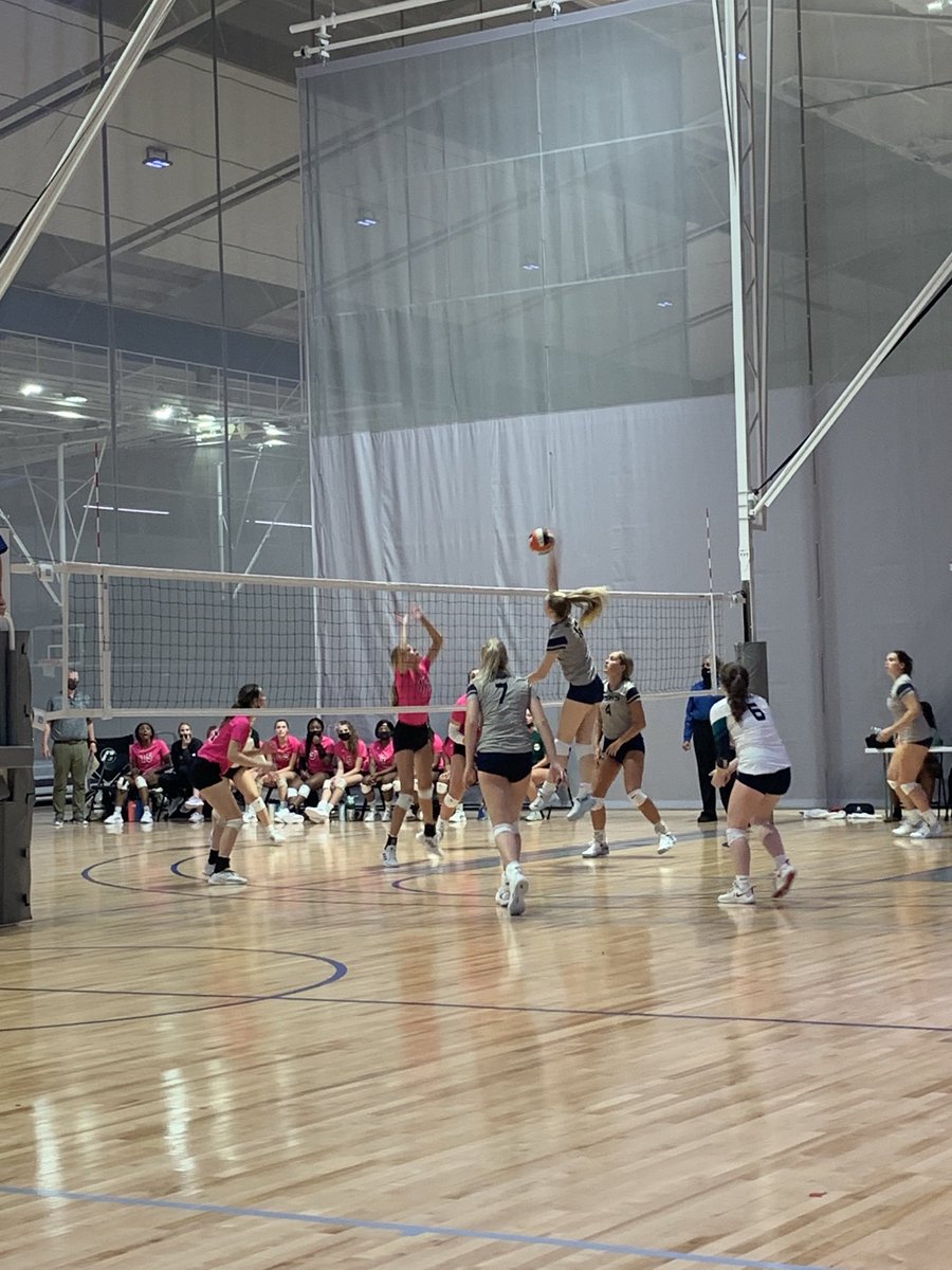 Wrapping up a tremendous weekend of volleyball with our last match standing. Varsity Silver Championship with Pelham taking on Gulf Shores. Thank you to every team, parent and the Hoover Volleyball Family….GREAT JOB! #JUANITABODDIE