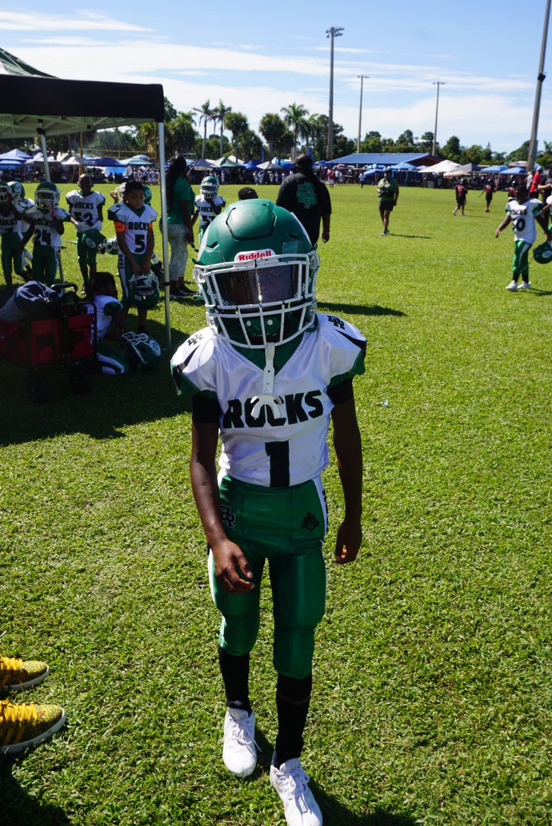 4sup_561's tweet photo. Jeffrey Blanchard Jr. Delray Rocks 7U #DelrayRocks #YouthFootball #PopWarner #SouthFlorida #Football #MiamiFL #DelrayBeachFl #MiamiDolphins #FSU #MiamiHurricanes #Bama #LSU https://t.co/zpUN9WA6TA