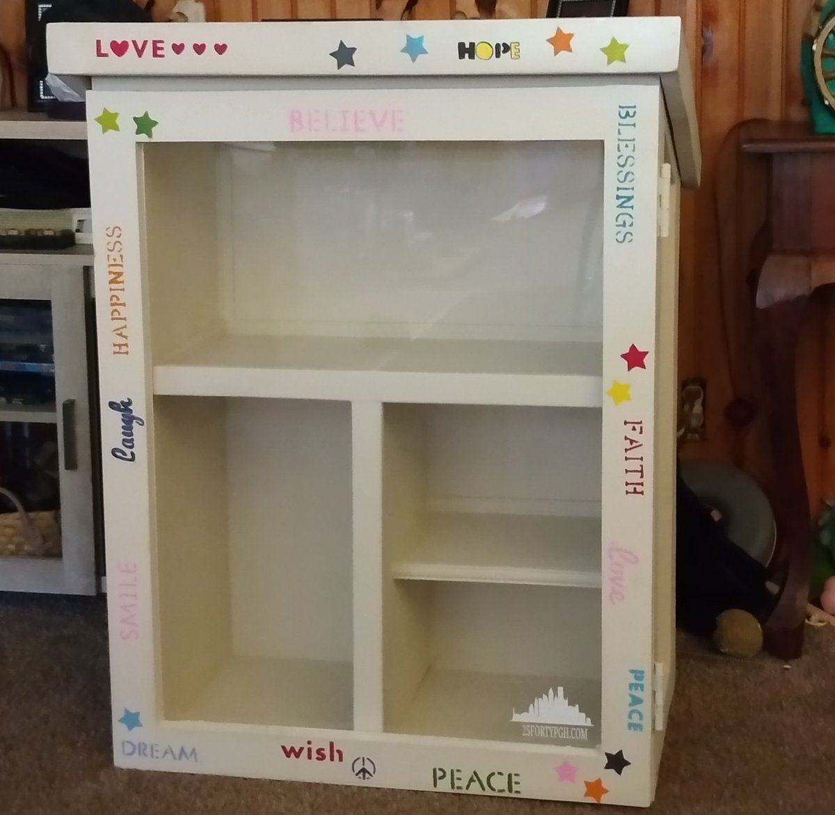 25fortypgh's tweet photo. Its ready
Mini food pantry
@giselefetterman @MrBeast @412FoodRescue @markhduffy78 #25fortypgh 
I can't wait to bleed people with this. https://t.co/zlbBEzgMUI