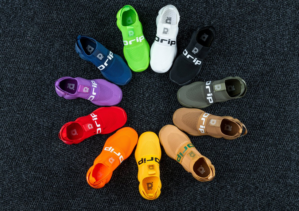 InterKrade's tweet photo. Check Out @DRIPFootWear For Their New Range Of Slip-Ons. Available In All Drip Stores And Online At R1000 A Pair. 

Let's Go Out There &amp; #KIL (Keep-It-Lokal) With The Best Afrikan Brands. This Is The #AfrikanDream. 

#RF990 #drip https://t.co/jh0cGA4cLf