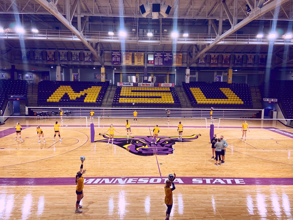 MinnStVBall's tweet photo. Finishing the week on our fresh floor. https://t.co/i52G7WqkGN