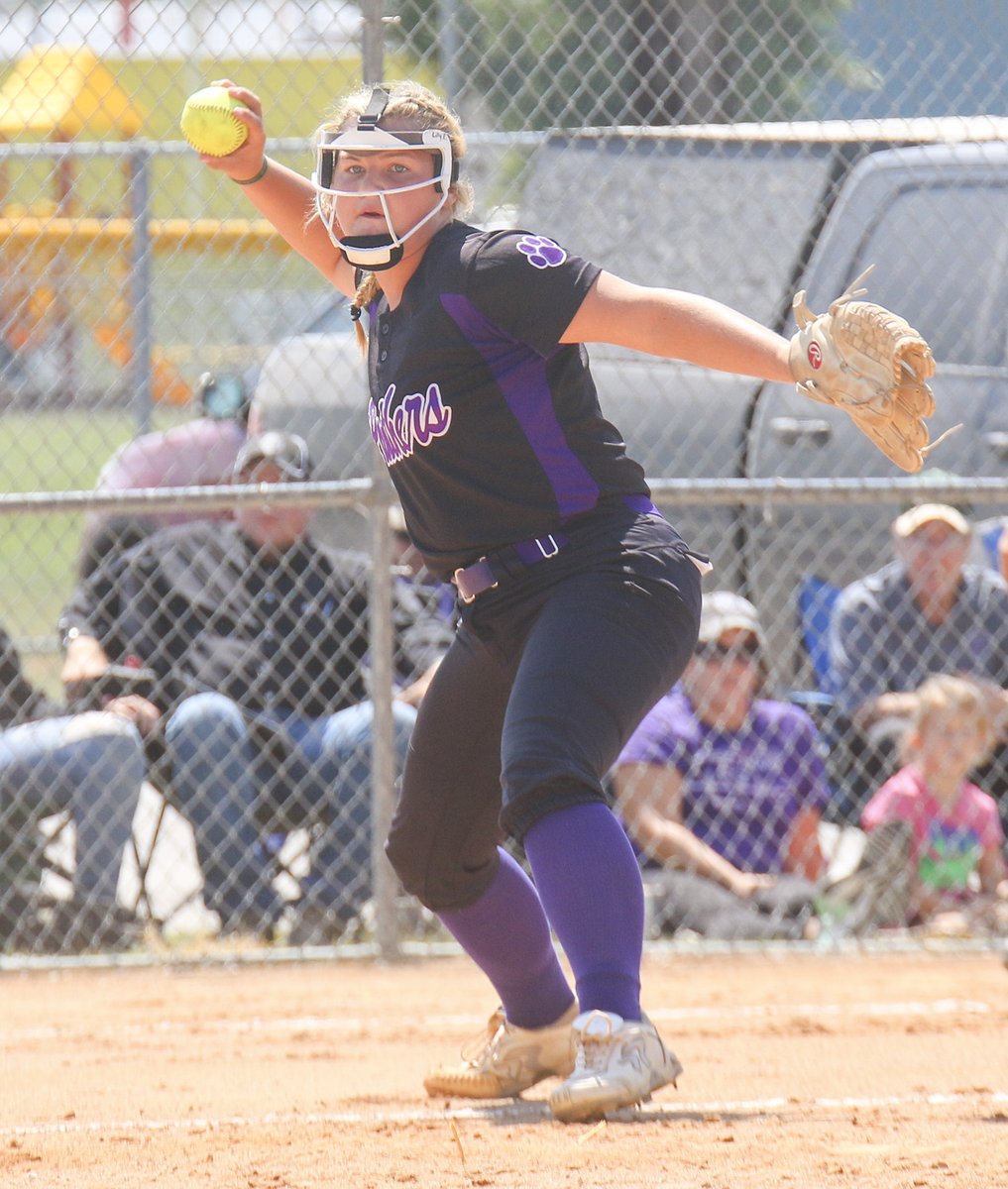SCIStephanie's tweet image. SB: Lilly Ellison of @FcemfS throws to first for the out against Centennial. #fcemfsoftball #fieldyourposition #makesureitsagoodthrow