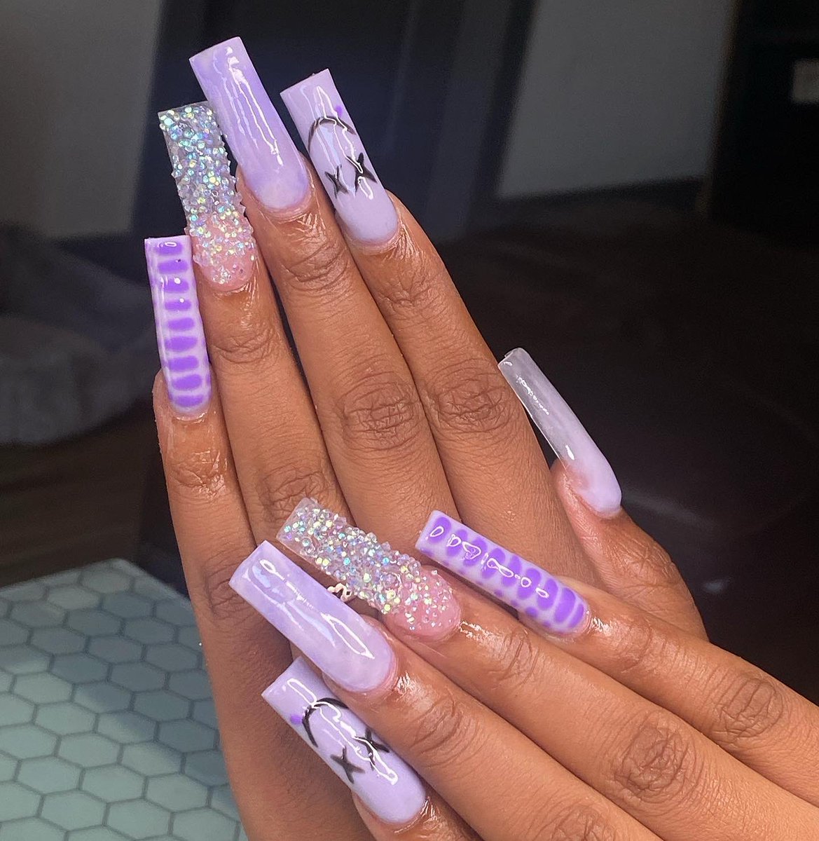 1naetion's tweet photo. I’m a nail tech located in Denton, Texas 🥰 come see me ladies!! Instagram: thenailbaenae https://t.co/y0CAdP9IAx