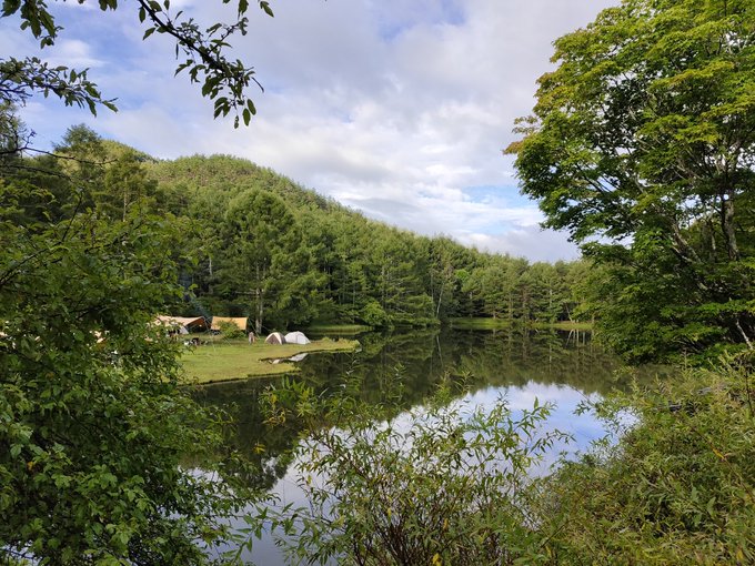 フォレスターcmロケ地の湖の場所 テントを張るキャンプ場はどこ ウェルかめっと