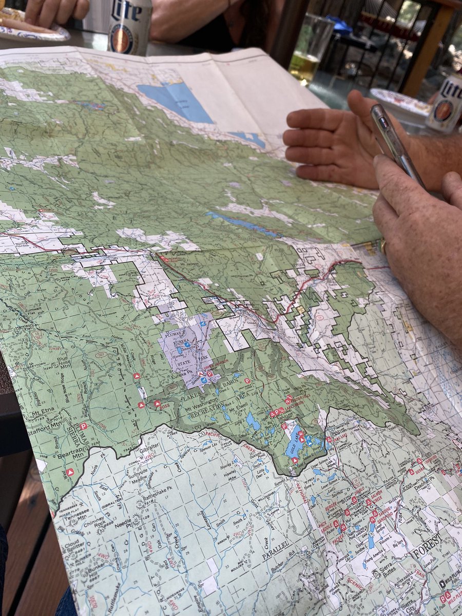 maddiewithamap's tweet photo. #chiefdad busting out the Plumas Natl Forest map, schooling me about Dixie scenarios, current wind patterns, etc. Still trying to convince him to get on Twitter. https://t.co/EJ6SsmbMjC