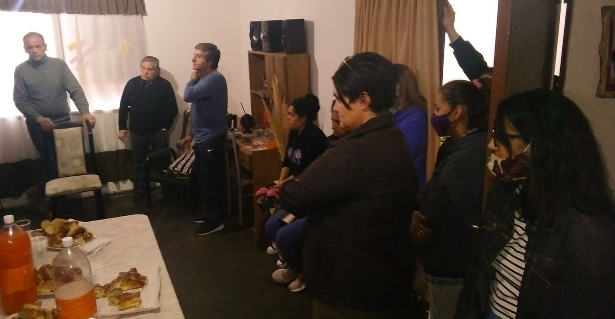 JustiSocialmza's tweet photo. La esperanza para hacer grande a #Mendoza otra vez se construye en todos lados. El oeste de Godoy Cruz se suma a la @GestaMendoza @JorgePujolMed @FlaviaManoni @PostizziFabian @Is2Lucila @DaiisBaigorria @GcPeronista @CompromisoMdza @CompromisoFed @AlbirosaPoeta @Gustavo38708325 https://t.co/I3B3FhK0Lw
