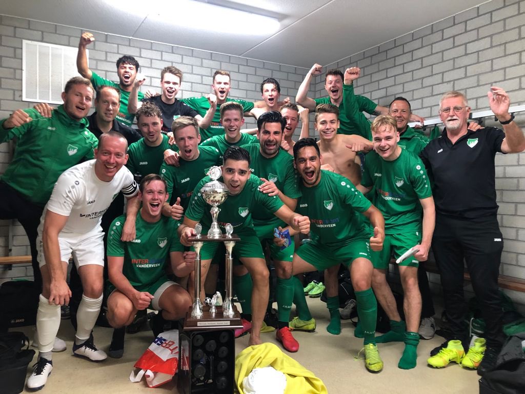 vvltc's tweet image. 🟢⚪️ T E A M 🏆