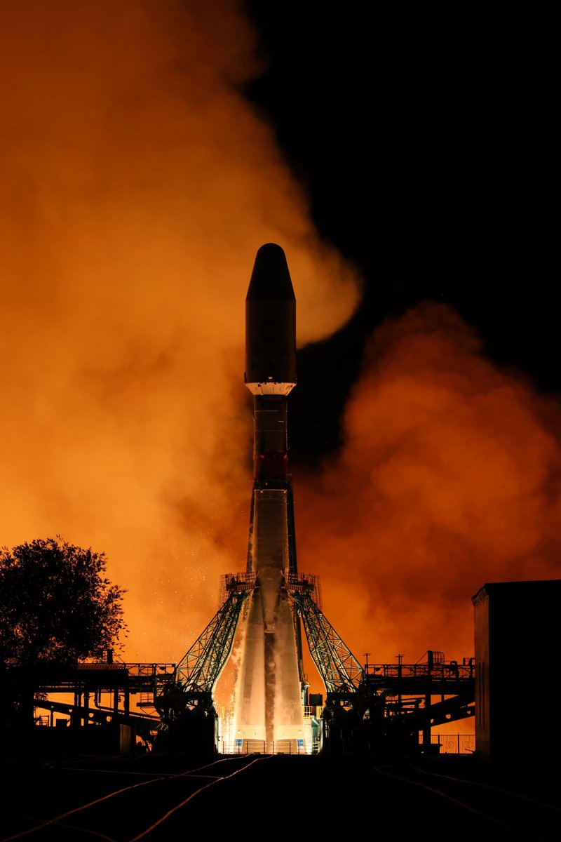 conexionspacial's tweet photo. Algunas de las mejores fotos del lanzamiento. #OneWebLaunch #ST34
📷 Roscosmos https://t.co/XE0DP14iCF