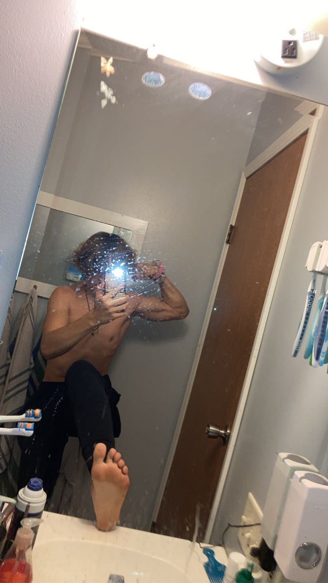 flood my dms and serve your alpha you pigs 🐷 #findom #cashmaster #sellingcontent #paypig #cashrape