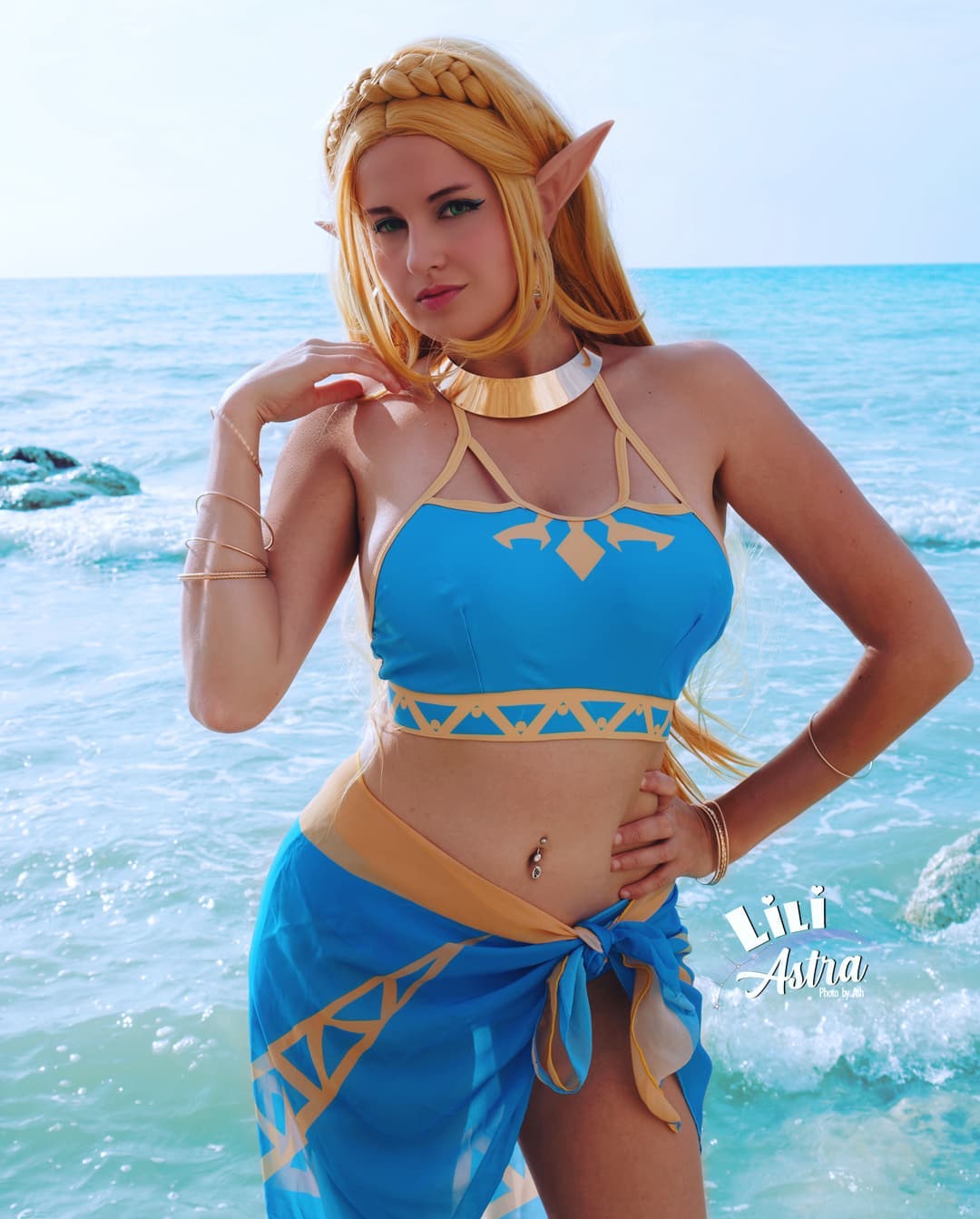 Miccostumes.com on X: Zelda cosplayer: t.coqnPJZD9949 costume:  t.coDDUXq2Ce6X wig: t.coPs03lR1ZJq #cosplay #cosplaygirls  #cosplayerofinstagram #cosplaymodel #cosplayeuse #zelda #legendofzelda  #zeldacosplay #breathofthewild ...
