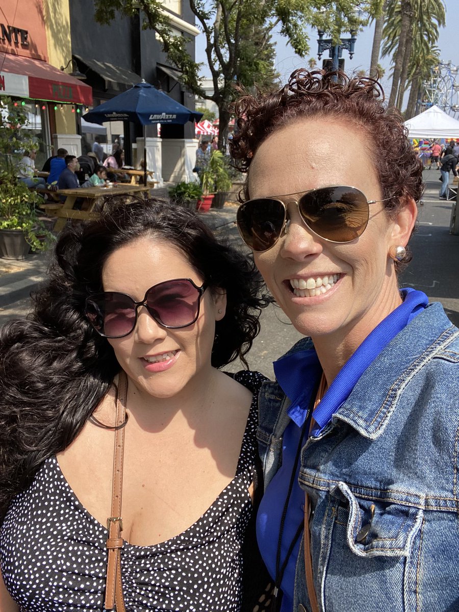 Great time at the #Tomatoandvinefestival in Fairfield. Saw both students and staff from @FairfieldSuisun. What fun! Great seeing one of my students there too!!