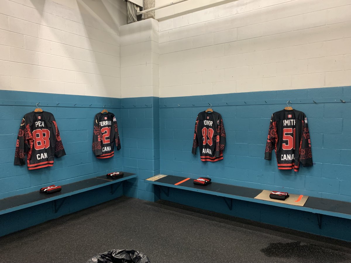 IHClassic's tweet photo. Locker rooms are ready! @ZenonKonopka @drakecaggiula @JBrittain13  https://t.co/4juy1yxdzu https://t.co/Mafp3OVx0p