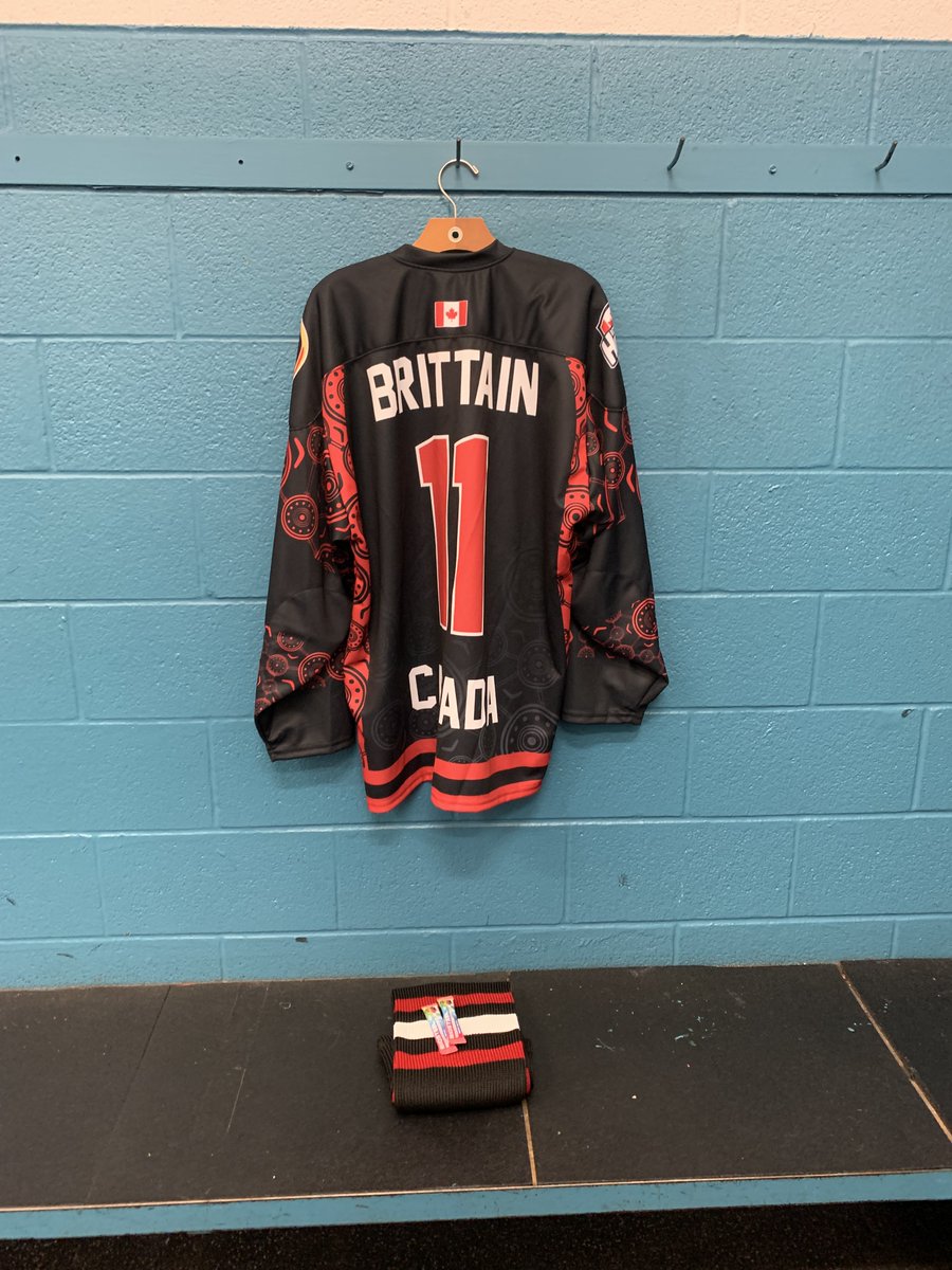 IHClassic's tweet photo. Locker rooms are ready! @ZenonKonopka @drakecaggiula @JBrittain13  https://t.co/4juy1yxdzu https://t.co/Mafp3OVx0p