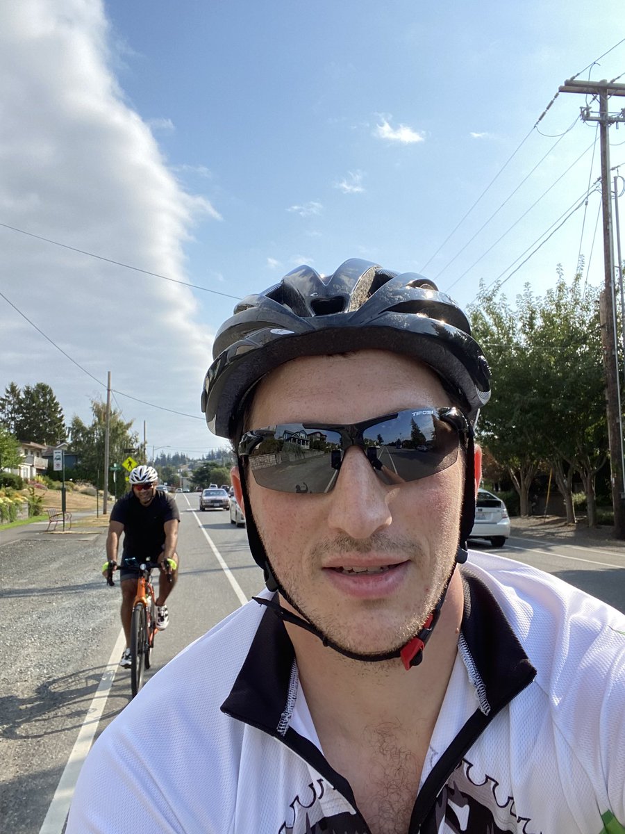 swerddogg's tweet photo. #r2b2 mile 102. 7:45 hrs, 3522 ft,13.2 mph. Made it through day1! Extremely hungry and ready to relax. https://t.co/H2Q0oQgTQl