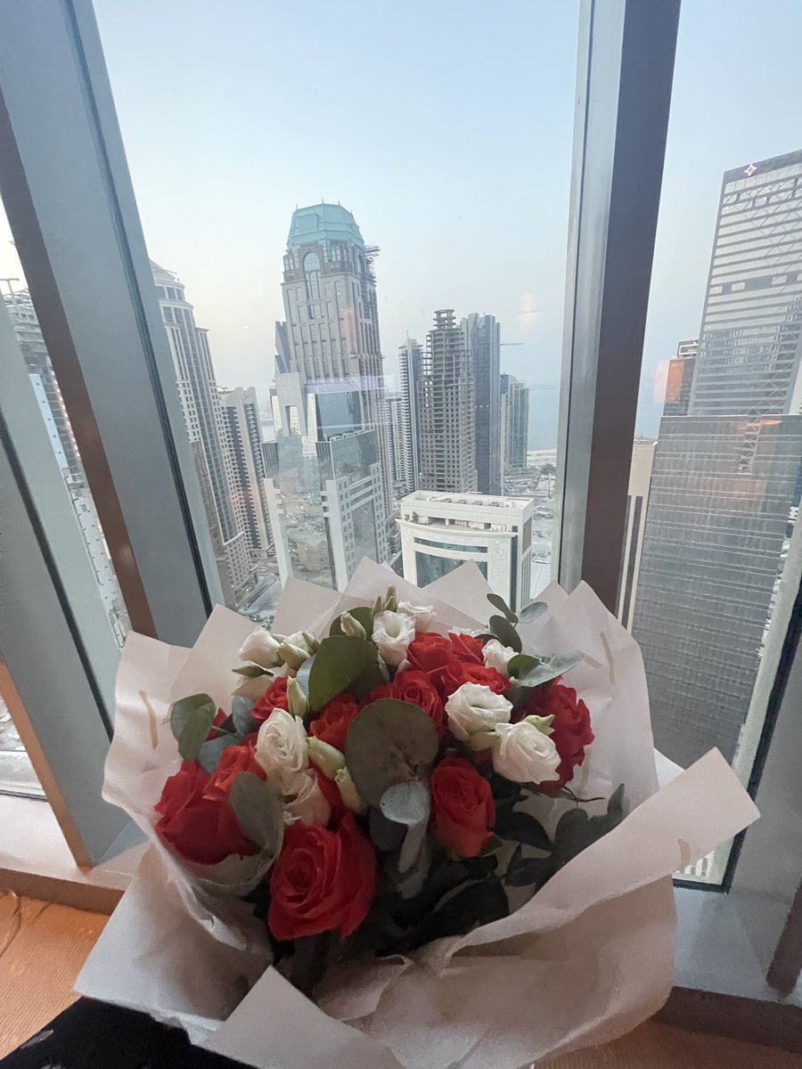 SDA_PR's tweet photo. Canโt decide which weโre more obsessed with, these roses or the view @JW_Doha.
Now weโre off to see the rest of Doha! @VisitQatar
More of coming from @Cassandra_SDA, stay tuned ๐
#JWDoha #VisitQatar https://t.co/E7R55h3T33