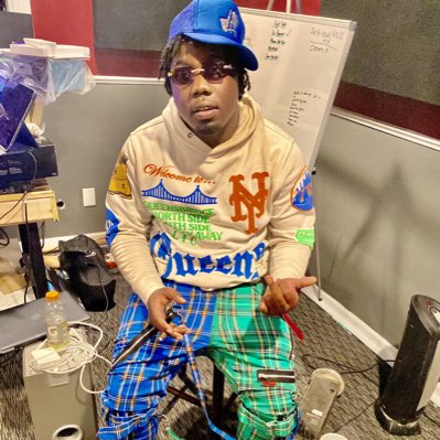 Datts_Ant's tweet photo. Only making room for ELEVATION🦅💙 #NewProfilePic https://t.co/Vg6ynZLJYk