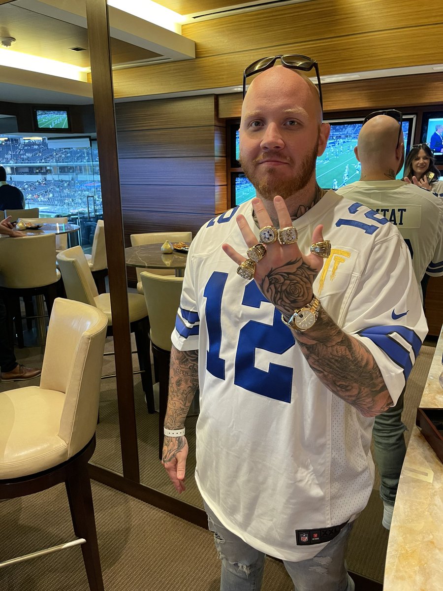 timthetatman👑 tweet media