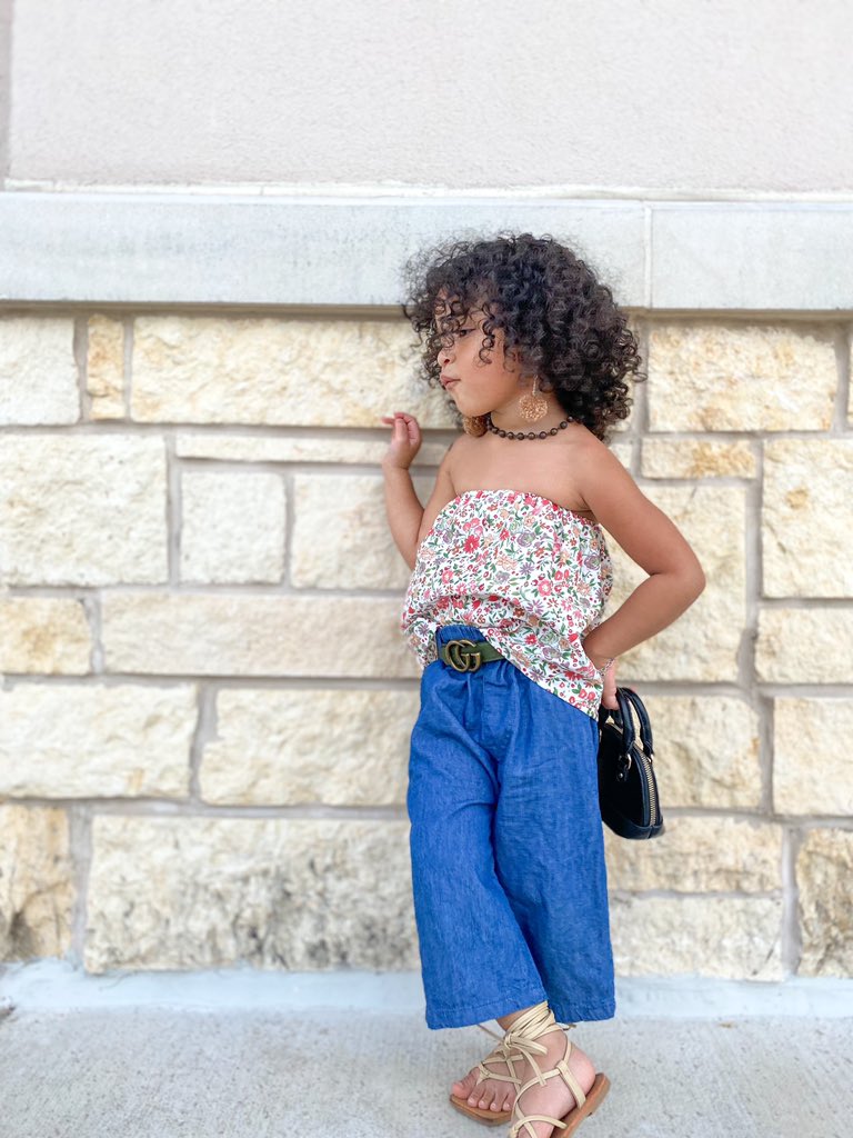 ThatSetter's tweet image. I am the luckiest one for having you. ✨🤍🤍