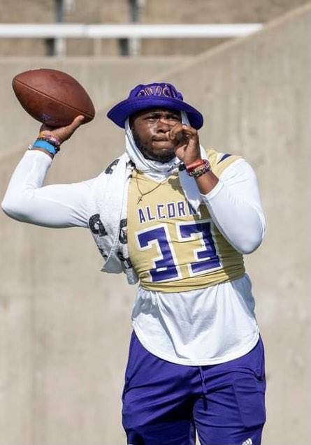 MikailWebb's tweet image. Until I Can Bless The Field…Imma Give Back To My Dawgs Fa Show…Lord Knows I Miss That Field… &amp;amp; I Used To QB That Thang Nie #FREE33