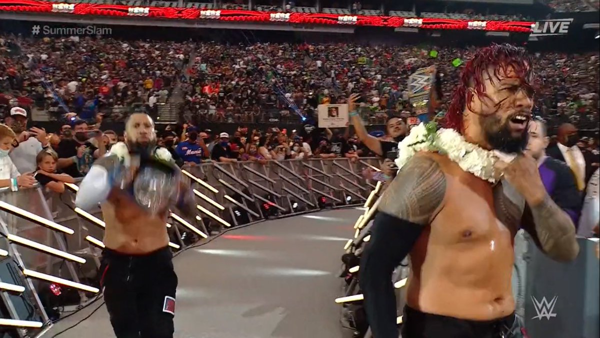 Sethiegirl41's tweet photo. Happy birthday to the best and amazing tag team of all time @WWEUsos I hope you both have a great day 🎈🥳🎂🎉🎊🎁❤ https://t.co/aDhRIIKTYa