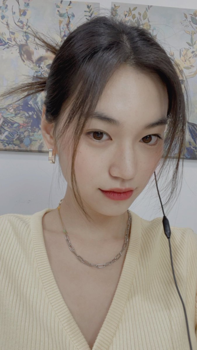 WekiMeki's tweet photo. 뀨 https://t.co/zGCDH5wjlr